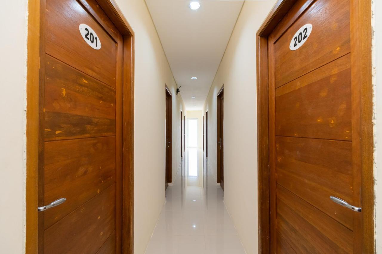 Hotel Reddoorz @ Kemanggisan Raya Jakarta